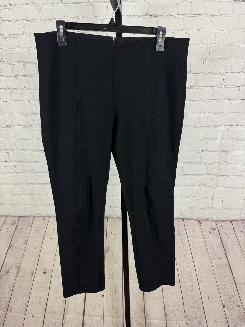 Quince Black Ultra-Stretch Ponte Maternity Ankle Pants Size Medium